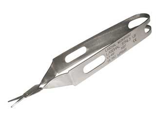 11.5 cm scissors w/ 1.25 cm straight, blunt/blunt 'duck-bill'